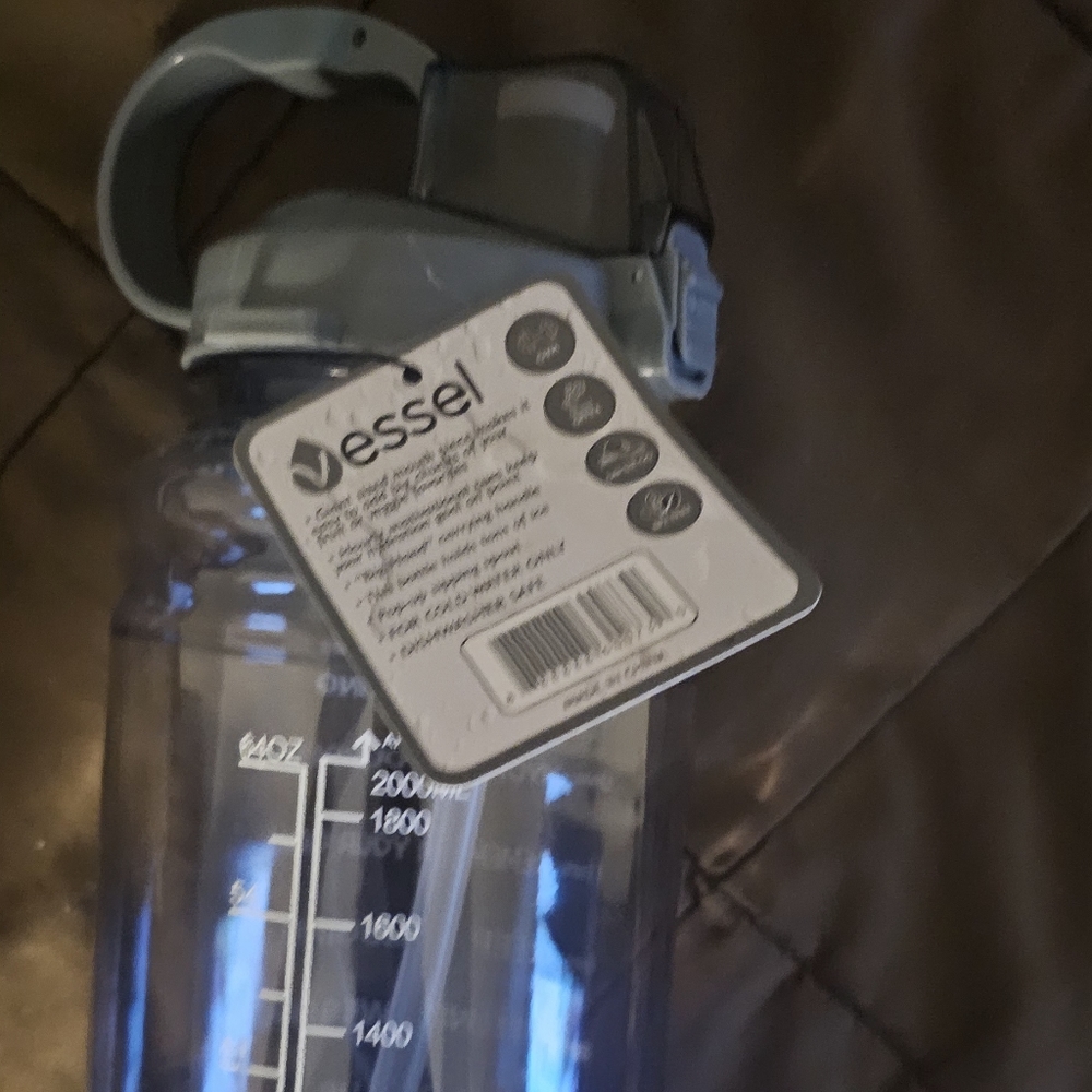 Water bottle
